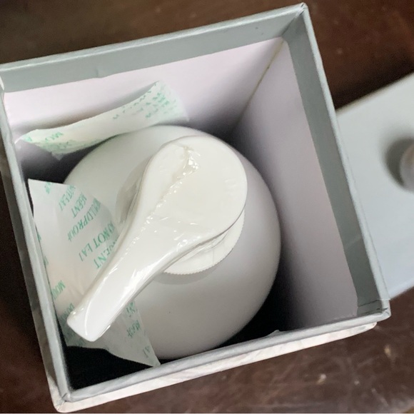 MICHEL DESIGN WORKS “Earl Grey” HAND & BODY LOTION w/SHEA BUTTER! Pump Gift Box - Picture 6 of 10